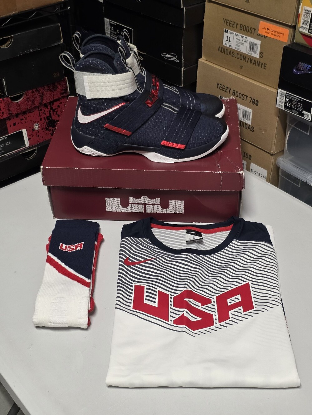 LEBRON 10 SOLDIER 'USA' SZ 11.5 W/ JERSEY & SOCKS